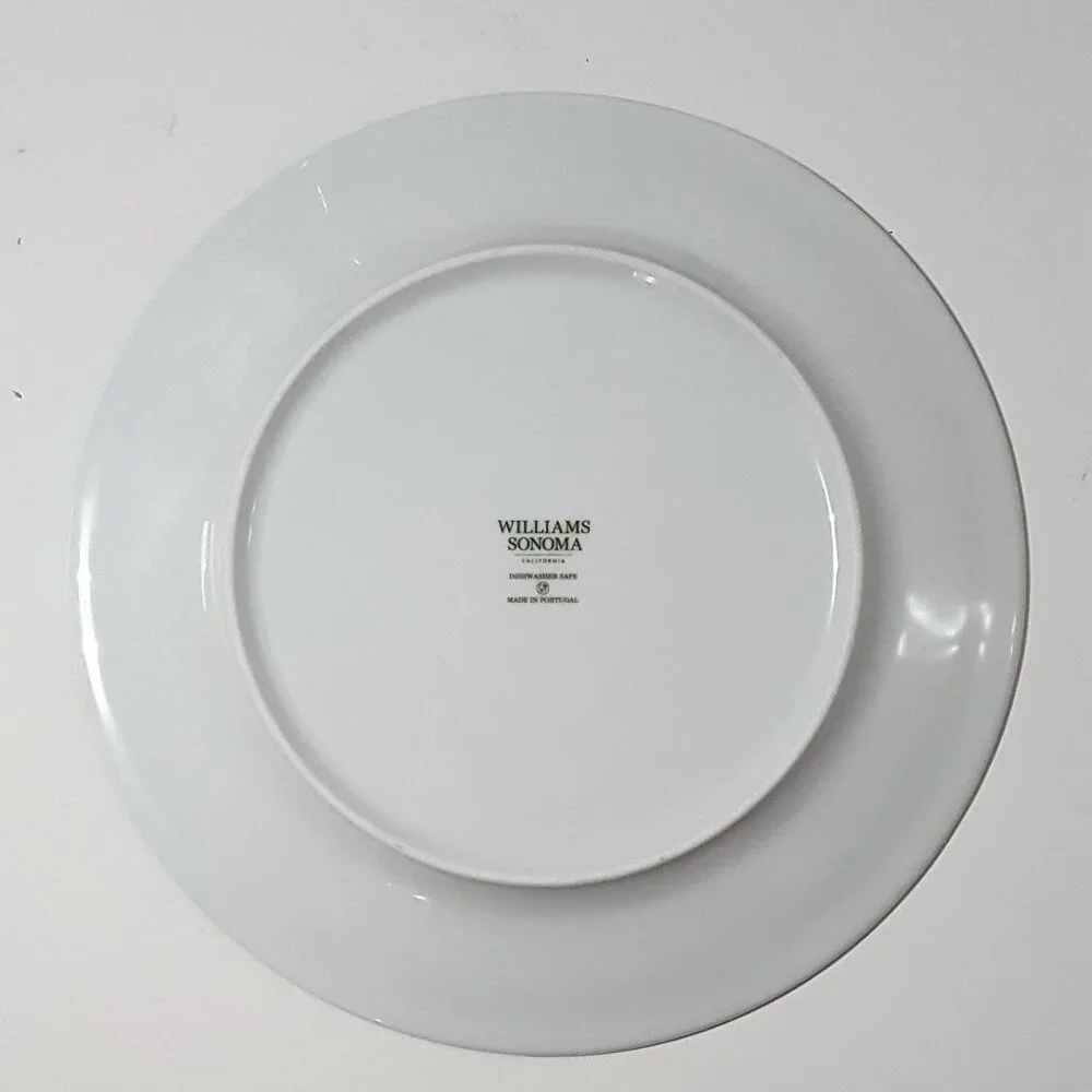 RARE Williams Sonoma New Garden Lattice Bunny Dinner Plate 10 1/2